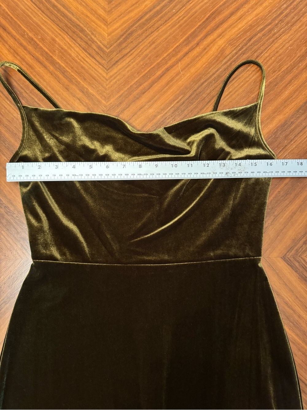 Taylor NWT Olive Green Velvet Cowl Neck Double Slit Maxi Dress Size 4 - Picture 8 of 10